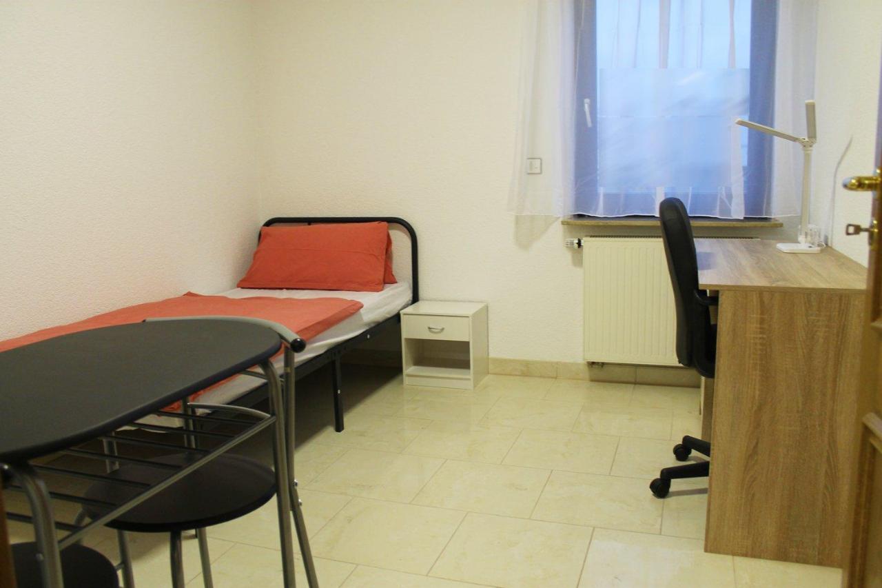 Spacious Apartment In Industrial Area Ludwigsburg Exterior foto